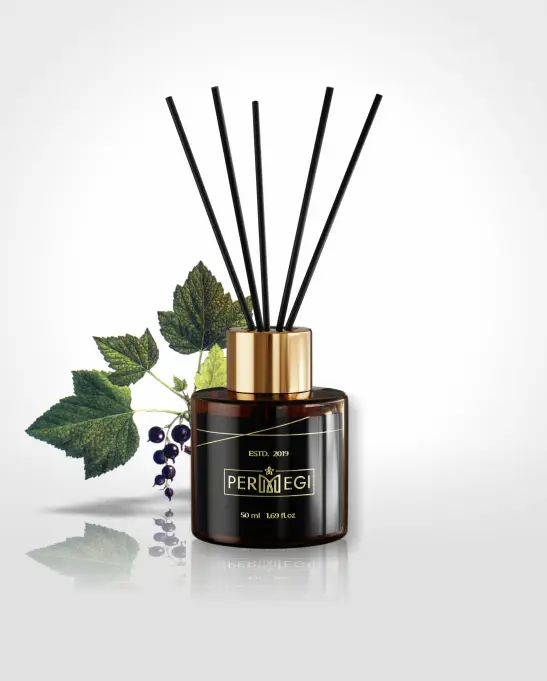 Диффузор для дома с палочками | Аромат базилика, смородины, тонка и уда